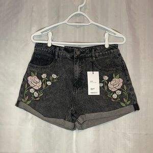 Women's High Rise Shorts